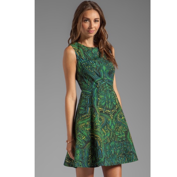 Nanette Lepore Dresses & Skirts - Nanette Lepore Green Mystical Printed Sleeveless Dress